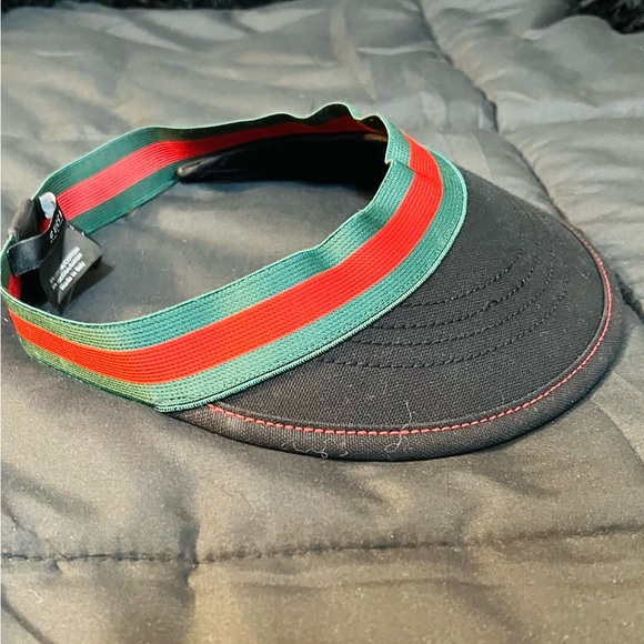 RARE FIND-GUCCI Sun Visor Hat - Picture 3 of 7